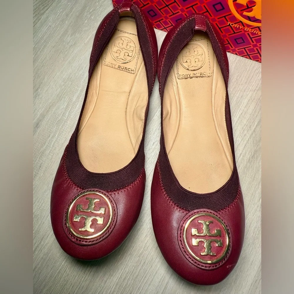 Tory Burch Burgundy Leather Ballet Flats Gold Logo Women Size 7.5 M